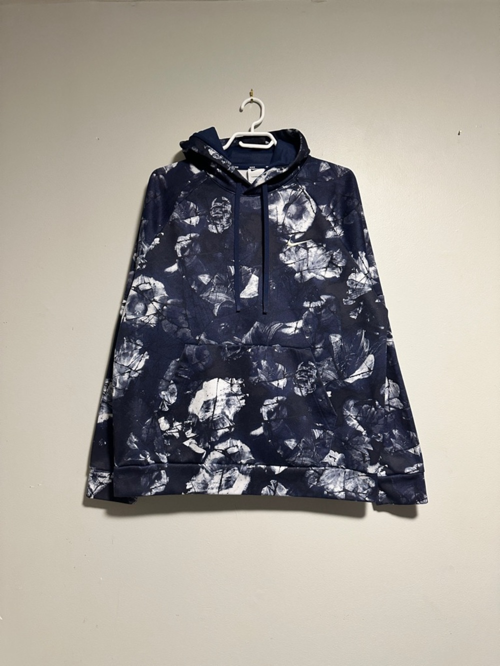 Nike Navy and White Therma-Fit Hooded Pullover